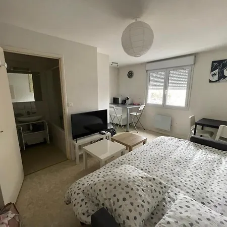 Lägenhet 20m2 Stationnement Gratuit Wifi 4 Rue Proudhon *