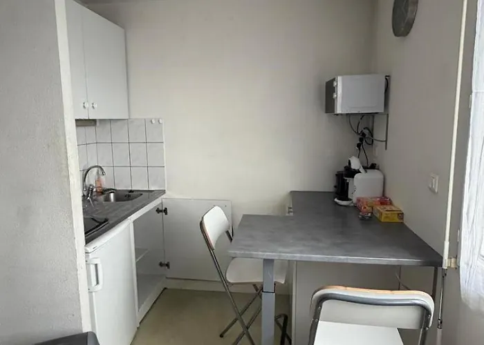 Lägenhet 20m2 Stationnement Gratuit Wifi 4 Rue Proudhon